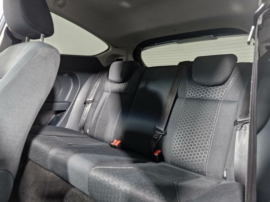 Ford Fiesta 1.4 AT (96 л.с.), 2010