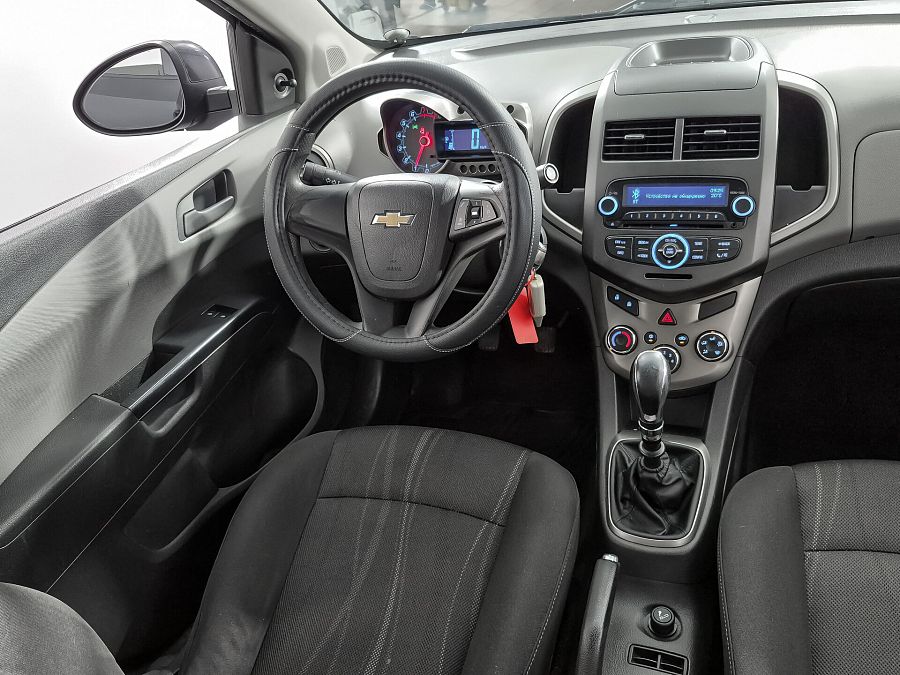 Chevrolet Aveo 1.6 MT (115 л.с.), 2012 Chevrolet Aveo 1.6 MT (115 л.с.), 2012