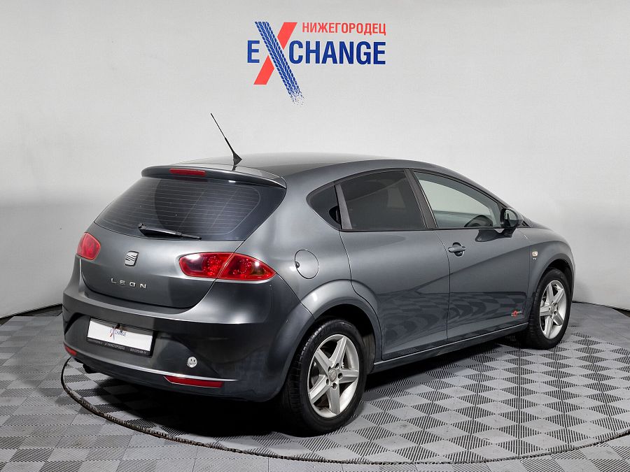 SEAT Leon 1.2 MT (105 л.с.), 2012 SEAT Leon 1.2 MT (105 л.с.), 2012