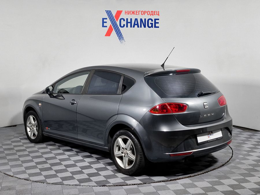 SEAT Leon 1.2 MT (105 л.с.), 2012 SEAT Leon 1.2 MT (105 л.с.), 2012
