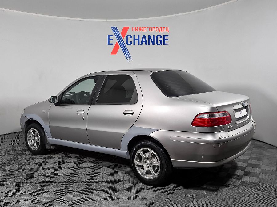 Fiat Albea 1.4 MT (77 л.с.), 2007 Fiat Albea 1.4 MT (77 л.с.), 2007