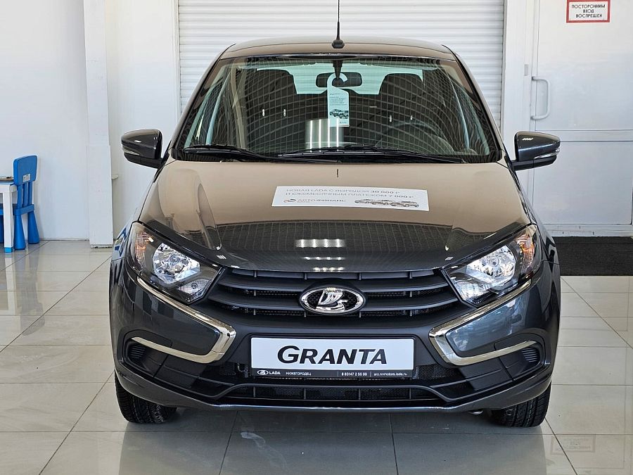 Lada (Ваз) Granta 1.6 MT (90 л.с.), 2026 Lada (Ваз) Granta 1.6 MT (90 л.с.), 2026