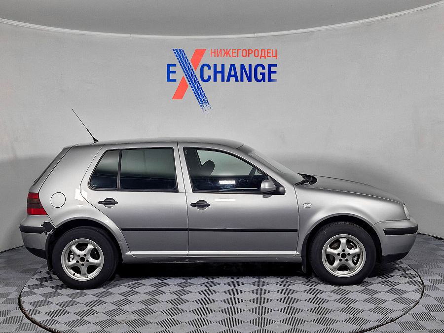 Volkswagen Golf 1.6 AT (102 л.с.), 2002 Volkswagen Golf 1.6 AT (102 л.с.), 2002