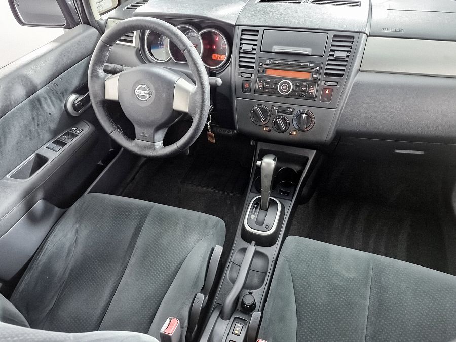 Nissan Tiida 1.6 AT (110 л.с.), 2010