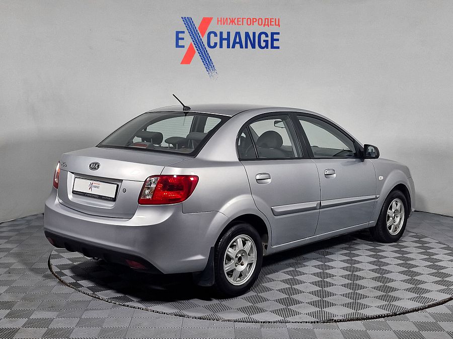 Kia Rio 1.4 AT (95 л.с.), 2011 Kia Rio 1.4 AT (95 л.с.), 2011