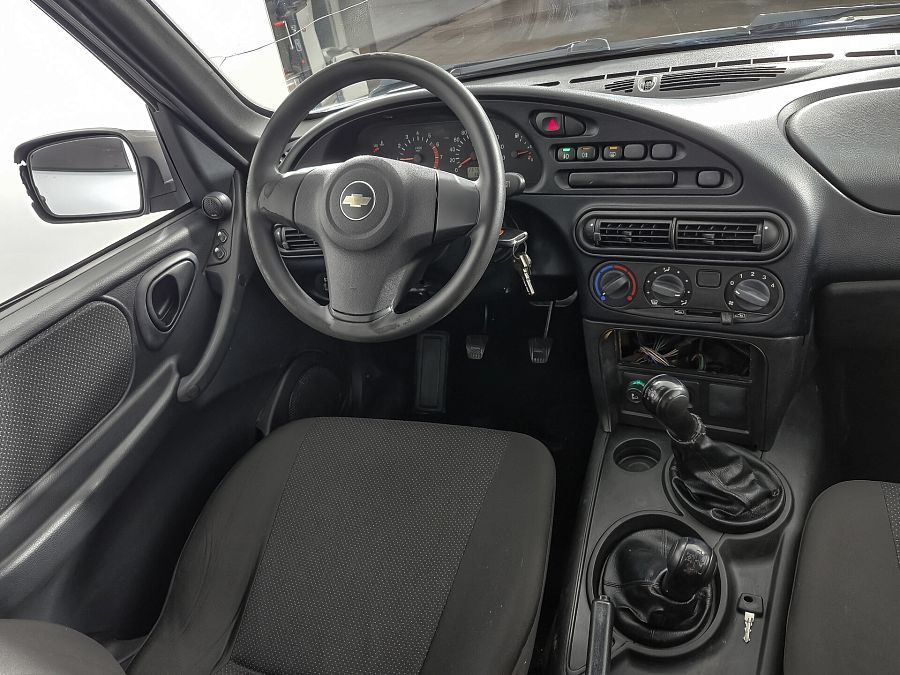 Chevrolet Niva 1.7 MT (80 л.с.) 4WD, 2012 Chevrolet Niva 1.7 MT (80 л.с.) 4WD, 2012