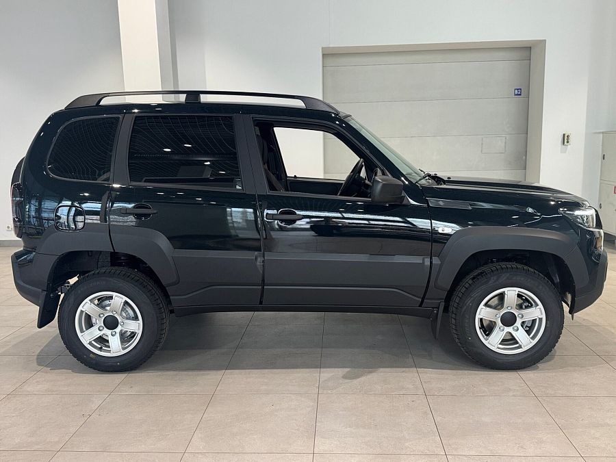 Lada (Ваз) Niva Travel 1.8 MT (90 л.с.) 4WD, 2026