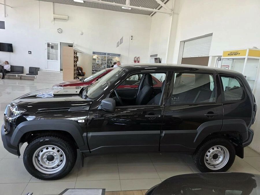 Lada (Ваз) Niva Travel 1.8 MT (90 л.с.) 4WD, 2026 Lada (Ваз) Niva Travel 1.8 MT (90 л.с.) 4WD, 2026