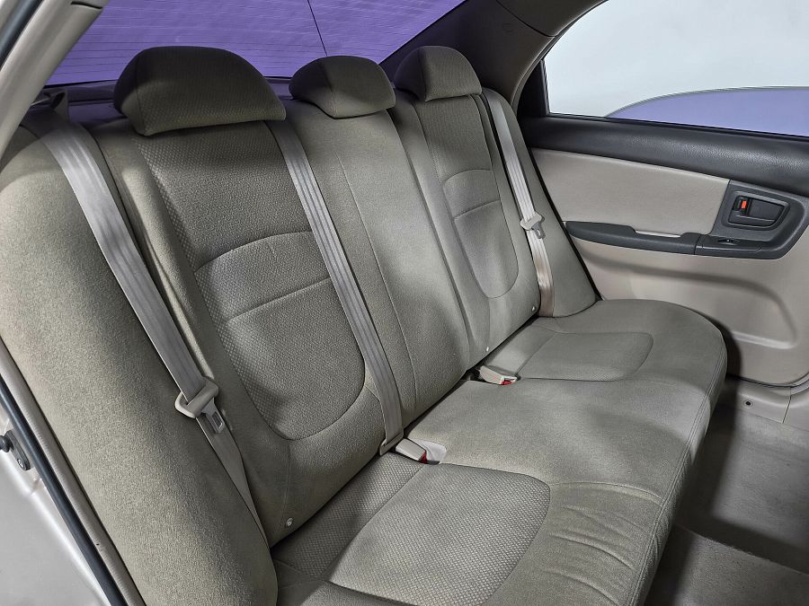 Kia Cerato 1.6 MT (105 л.с.), 2006 Kia Cerato 1.6 MT (105 л.с.), 2006